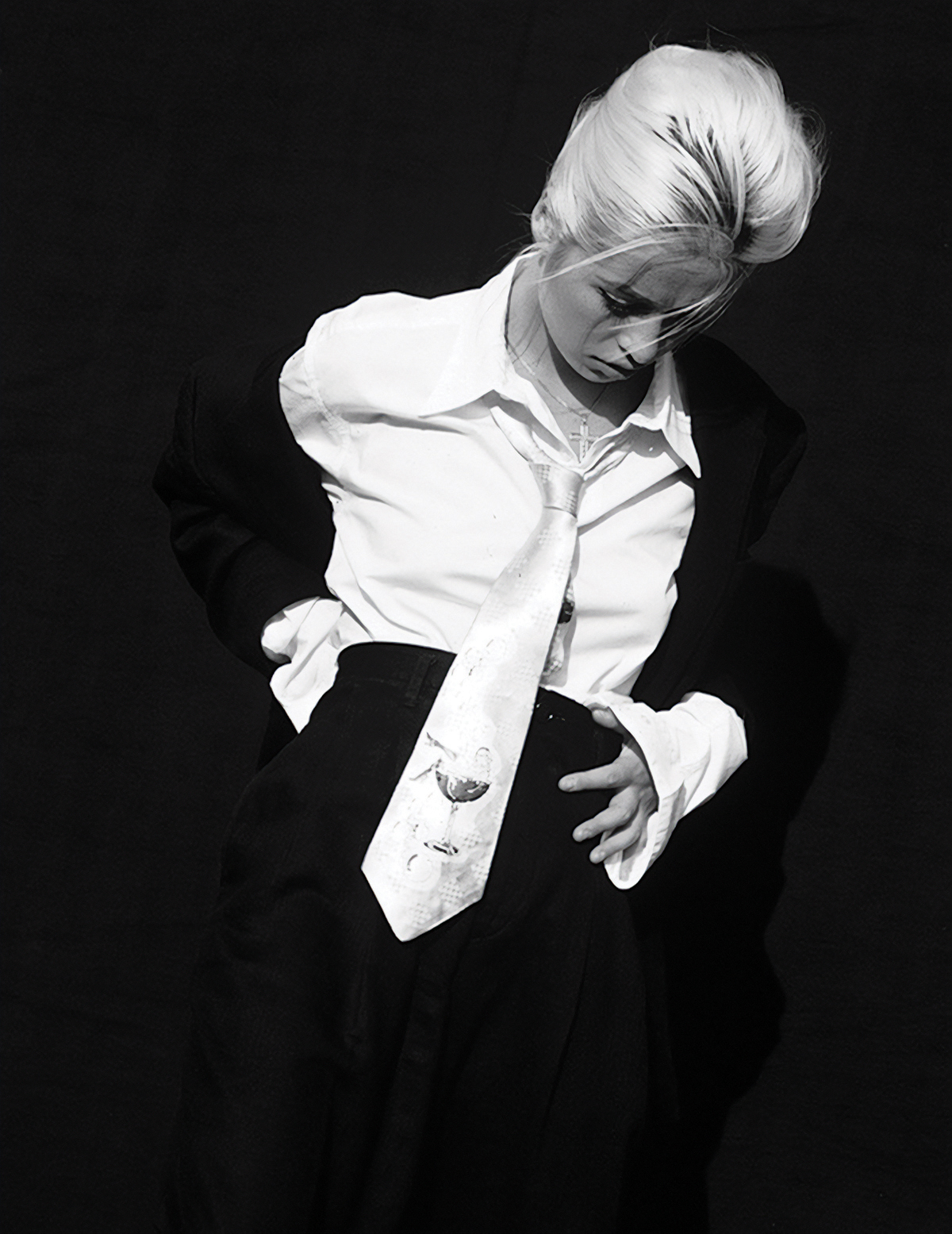 wendy james suit